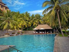 -海南清水湾莱佛士酒店