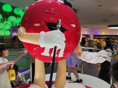 -m豆巧克力世界(上海世茂广场店)