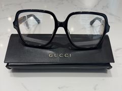 -YI OPTICAL 奕镜·蔡司战略合作店(长宁来福士店)