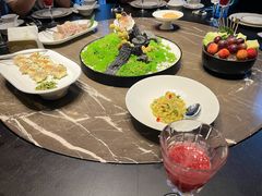 -海派悦庭·海胆烧麦·新融合菜(凯德广场店)