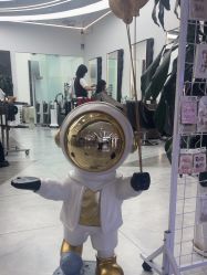 -ON STAR SALON