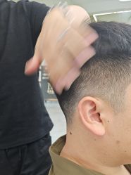 -慕名造型