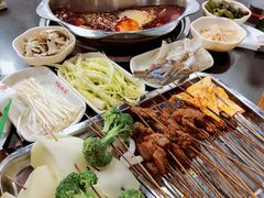 -灌县老妈砂锅串串香