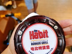-The Habit Burger Grill 哈比特汉堡(爱琴海店)