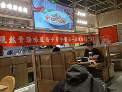 -川堂风·跷脚牛肉·乐山爆炒(宝山日月光店)