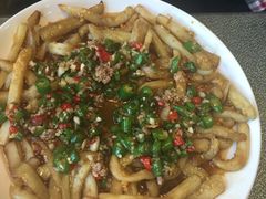 -独一佳老胡湘菜馆(矿山路店)