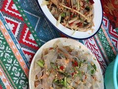 老挝舂鸡脚-半坡九号老挝冰咖啡