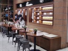 -LUNEURS月乐诗·烘焙甜品(华山路店)