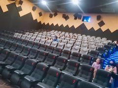 -环球国际影城(天鸿广场LUXE巨幕店)