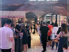 -LELECHA乐乐茶(上海五角场万达广场店)