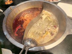 -辣莊重庆老火锅(威海高铁站韩乐坊店)