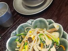 -古都历食南京菜·烤鸭·鸭血粉丝·汤包(南京博物院店)