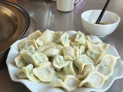 -粘豆包柴火铁锅炖