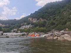 -宝天曼峡谷漂流