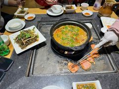 -有一锅·野生菌黑山羊腊排骨火锅(古城北门店)