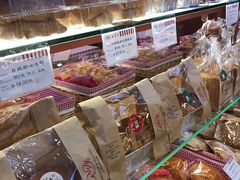 -红宝石·鲜奶小方·海派西点房(四平店)