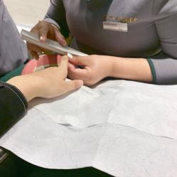 -悦指间美甲美睫