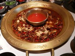 罗宋麻辣锅底-哥老官重庆美蛙鱼头(日月光店)