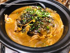 砂锅鱼头-钵家大院·地道湖北菜(江夏·大花岭店)