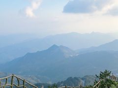 -罗田薄刀峰风景区
