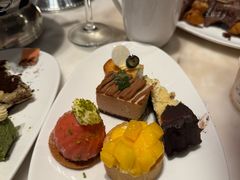 -万达文华酒店·48F云端窗景美食汇自助餐厅