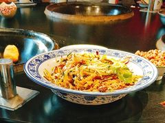 -鱼窝棚柴火铁锅炖(富山屯店)