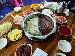 -储奇门鳝鱼火锅(总店)