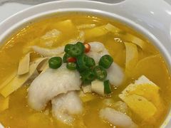 -鱼你在一起(浦东新陆家嘴滨江中心店)