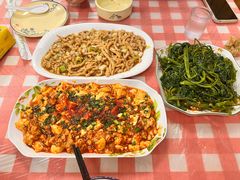 -洪霞餐馆
