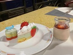 -汇泉王朝大饭店-旋转餐厅(南海路店)