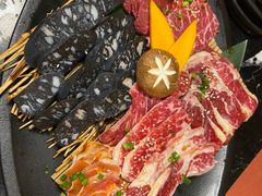 -山川小町·极番烧肉(新地假日广场店)