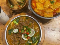 -老滇山寨•云南特色菜•地方菜•民族风情歌舞表演(金碧店)