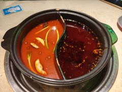 -钢管厂五区小郡肝串串香火锅(梅川路店)
