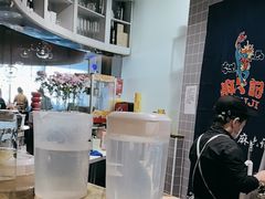 -麻六记(凤凰汇店)