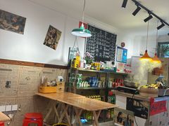 -柳州肥姨妈大骨螺蛳粉(双阳路店)