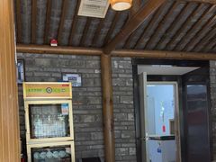 -乔家小院•非遗驴肉•本地小海鲜(滨河路店)