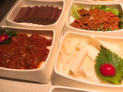 -海底捞火锅鲜切牛肉主题店(长寿路店)