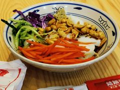 招牌凉皮-姑娘手肉夹馍·凉皮·粉面(三盛广场店)