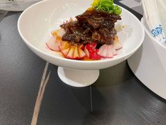 红丁拌蜇头-财神岛·大连海鲜餐厅