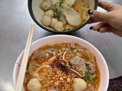 -榮泰米粉湯(Left Shop)