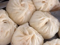 猪肉小笼包-鸭匠食府·挂炉烤鸭·新京菜(阜成路店)