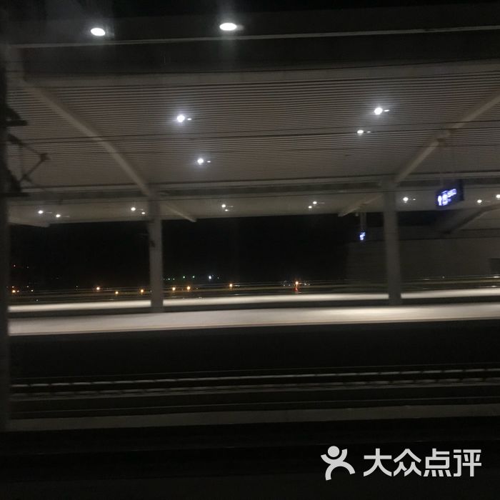 邯郸火车站 夜晚图片