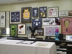 -龙慧画框·裱画配框工厂店