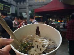 -地道战卤粉(名牌大厦店)