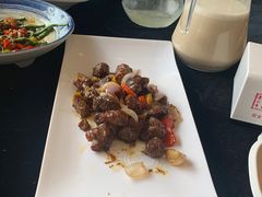 -吕宋海鲜楼