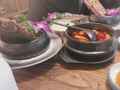 -明洞阿姨·韩式酱蟹烤肉·创意料理(三元桥店)