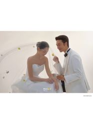 点击看大图 -至臻微拉婚纱摄影