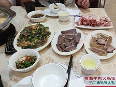 -粤潮牛肉火锅店(江南大道店)