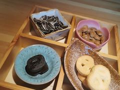 -萤初高端日料王(曲江银泰店)