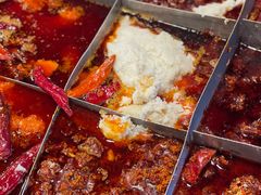 -彭三老火锅(枣子岚垭正街店)